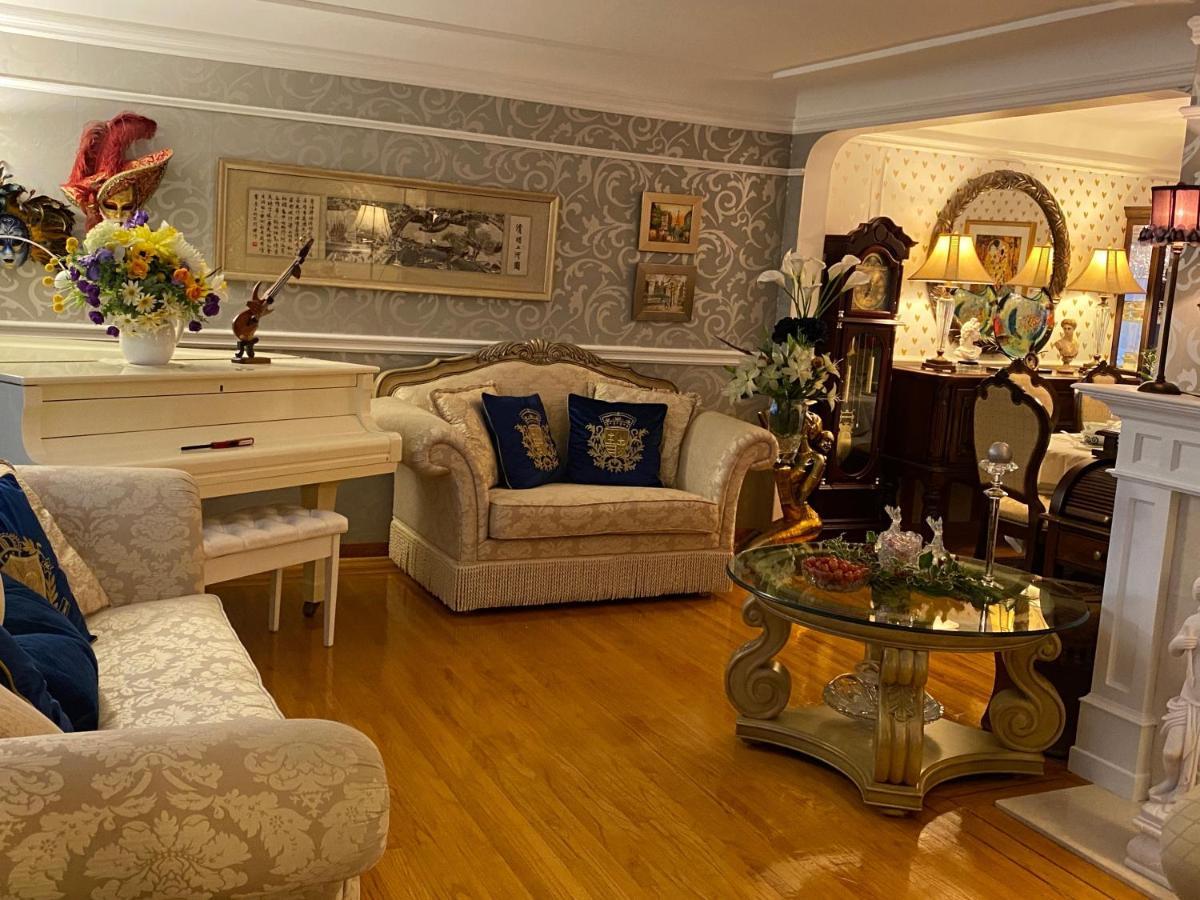 Serenity Bed & Breakfast Burnaby Dış mekan fotoğraf